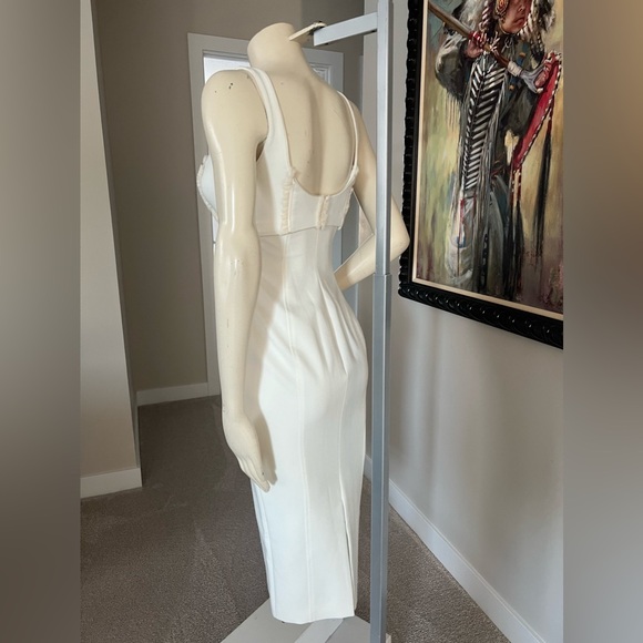 NWT Cinq à Sept Ellette Sleeveless Sheath Midi Dress - Picture 3 of 9